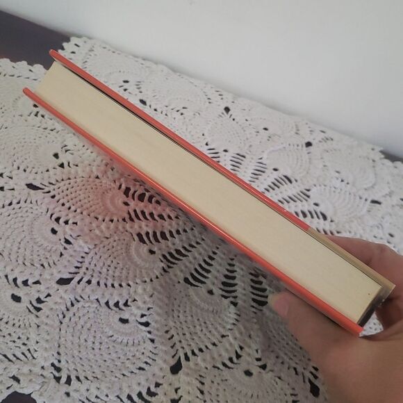 💚3/$20 Vintage Book - "The House" by Danielle Steele (2006) - Picture 6 of 10